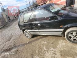 میتسوبیشی RVR